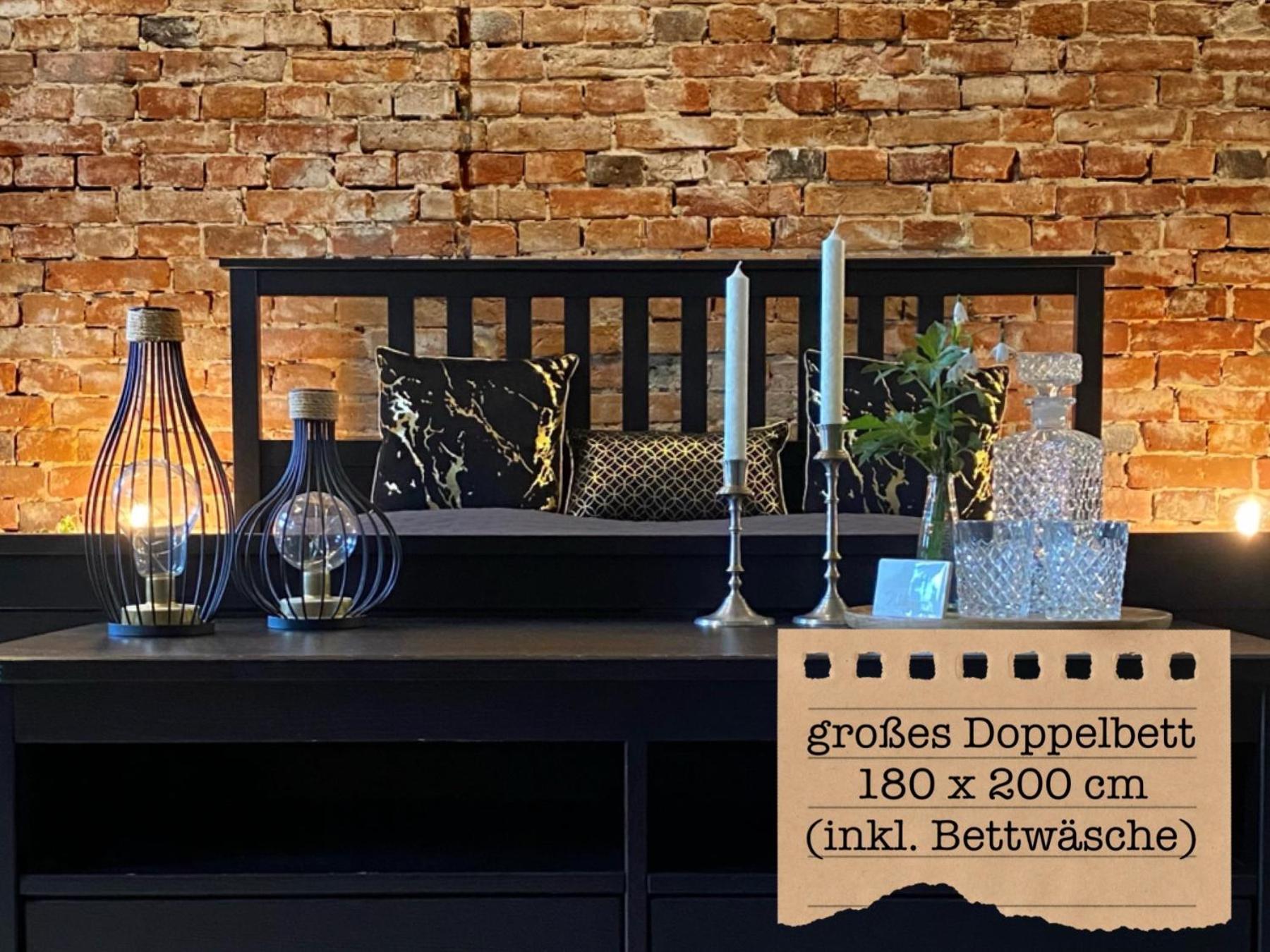 Apartamento Alte Schule Wittenberg, 3 Fuer Bis Zu 12 Personen, An Der Elbe, Mit Garten